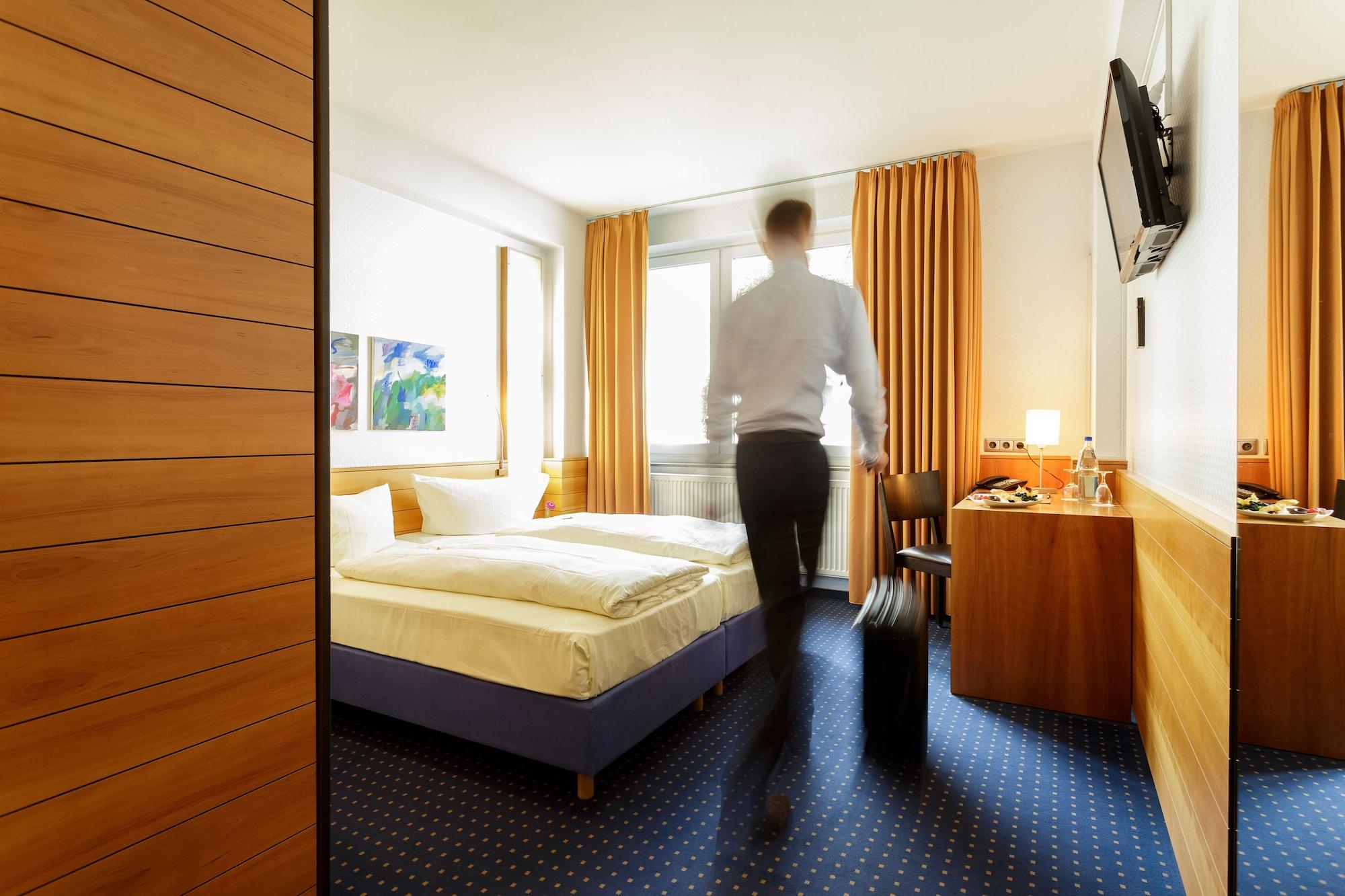 Messehotel Koeln-deutz 3* Kolonia